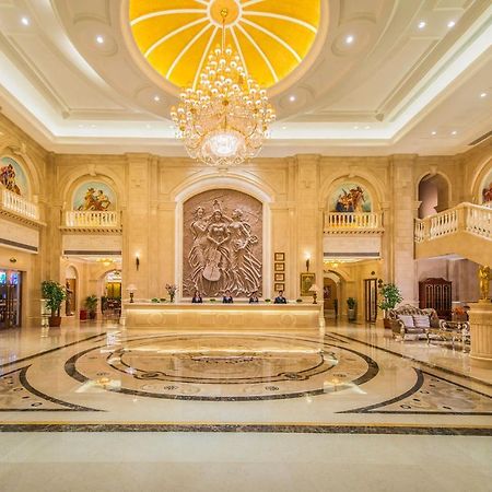 Vienna Hotel Chaozhou Plaza Exterior foto